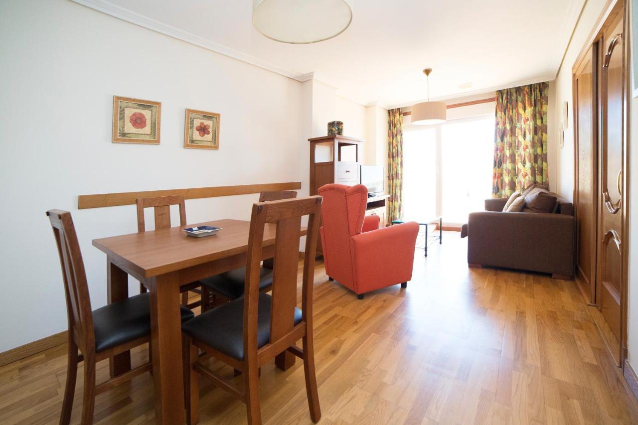 Apartamentos Ria De Bayona ไบโยนา ภายนอก รูปภาพ
