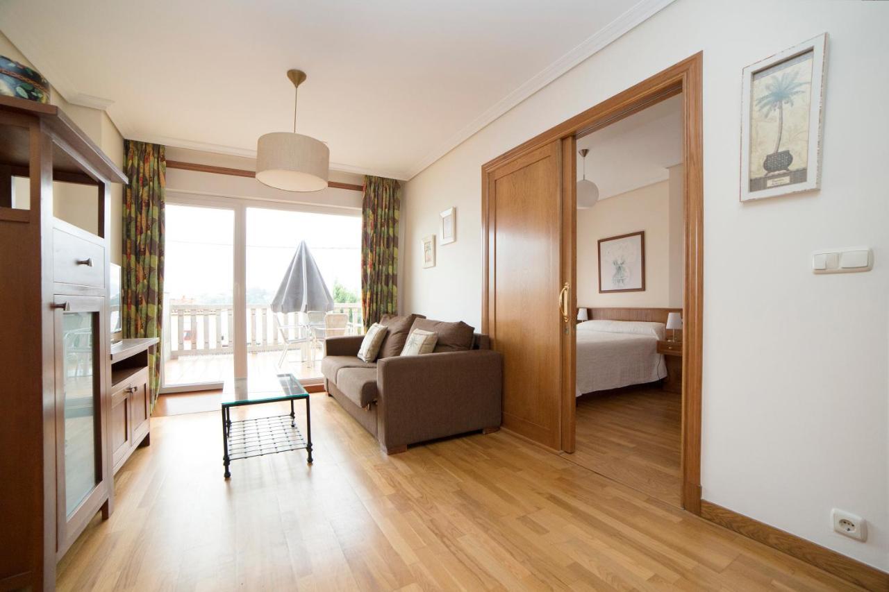 Apartamentos Ria De Bayona ไบโยนา ภายนอก รูปภาพ
