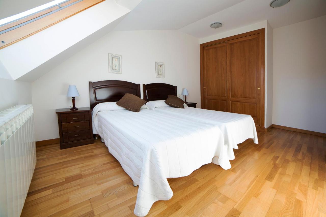 Apartamentos Ria De Bayona ไบโยนา ภายนอก รูปภาพ