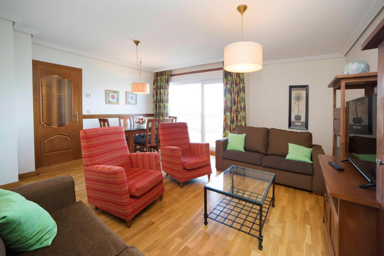 Apartamentos Ria De Bayona ไบโยนา ภายนอก รูปภาพ