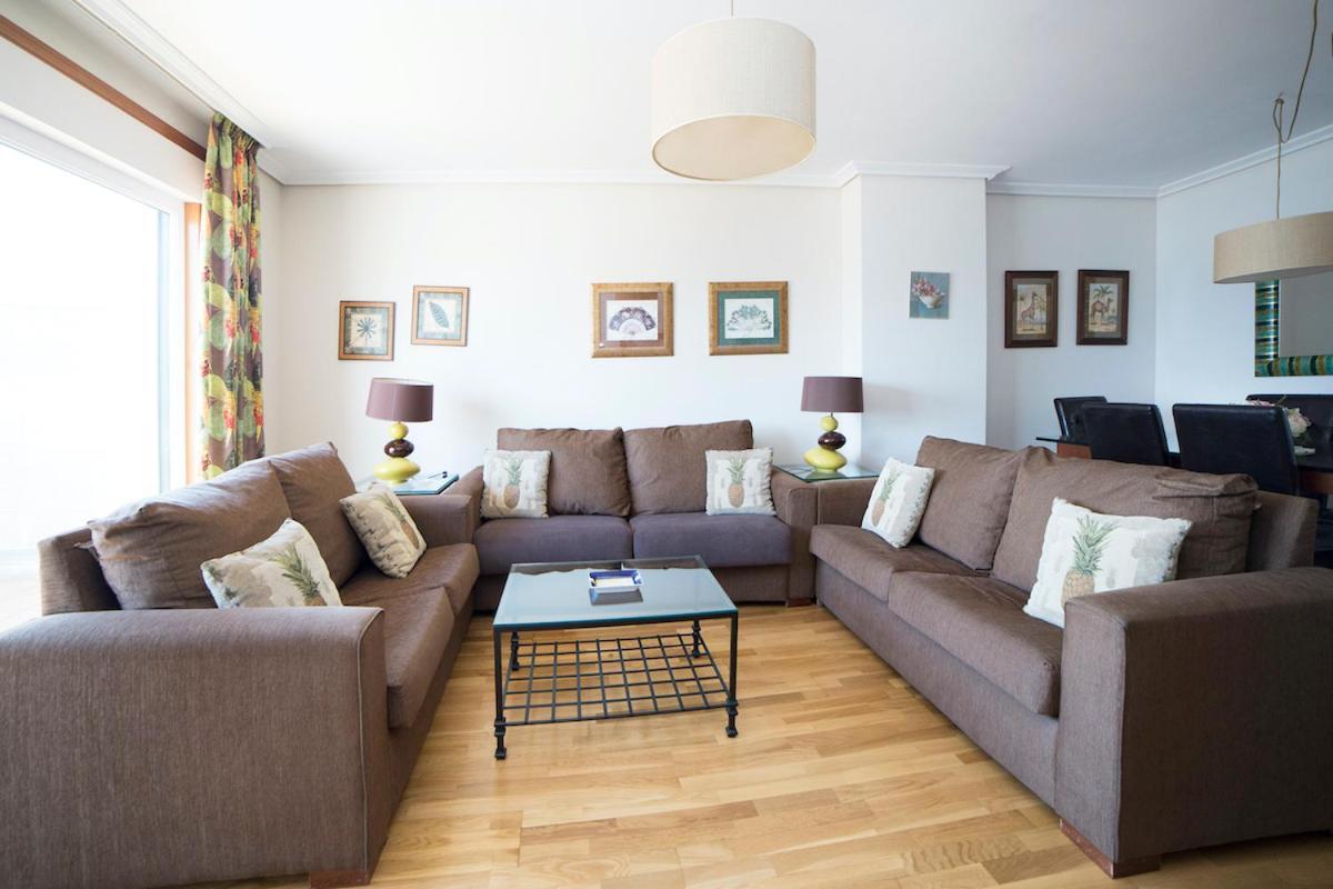 Apartamentos Ria De Bayona ไบโยนา ภายนอก รูปภาพ