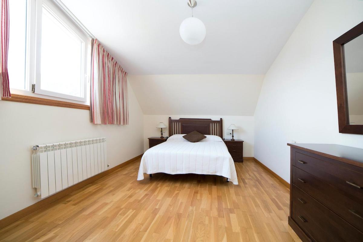 Apartamentos Ria De Bayona ไบโยนา ภายนอก รูปภาพ