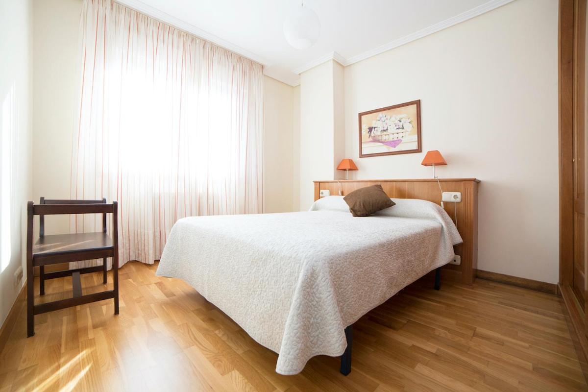 Apartamentos Ria De Bayona ไบโยนา ภายนอก รูปภาพ