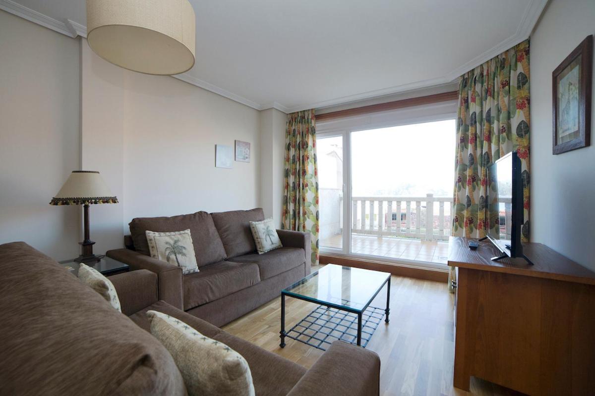 Apartamentos Ria De Bayona ไบโยนา ภายนอก รูปภาพ