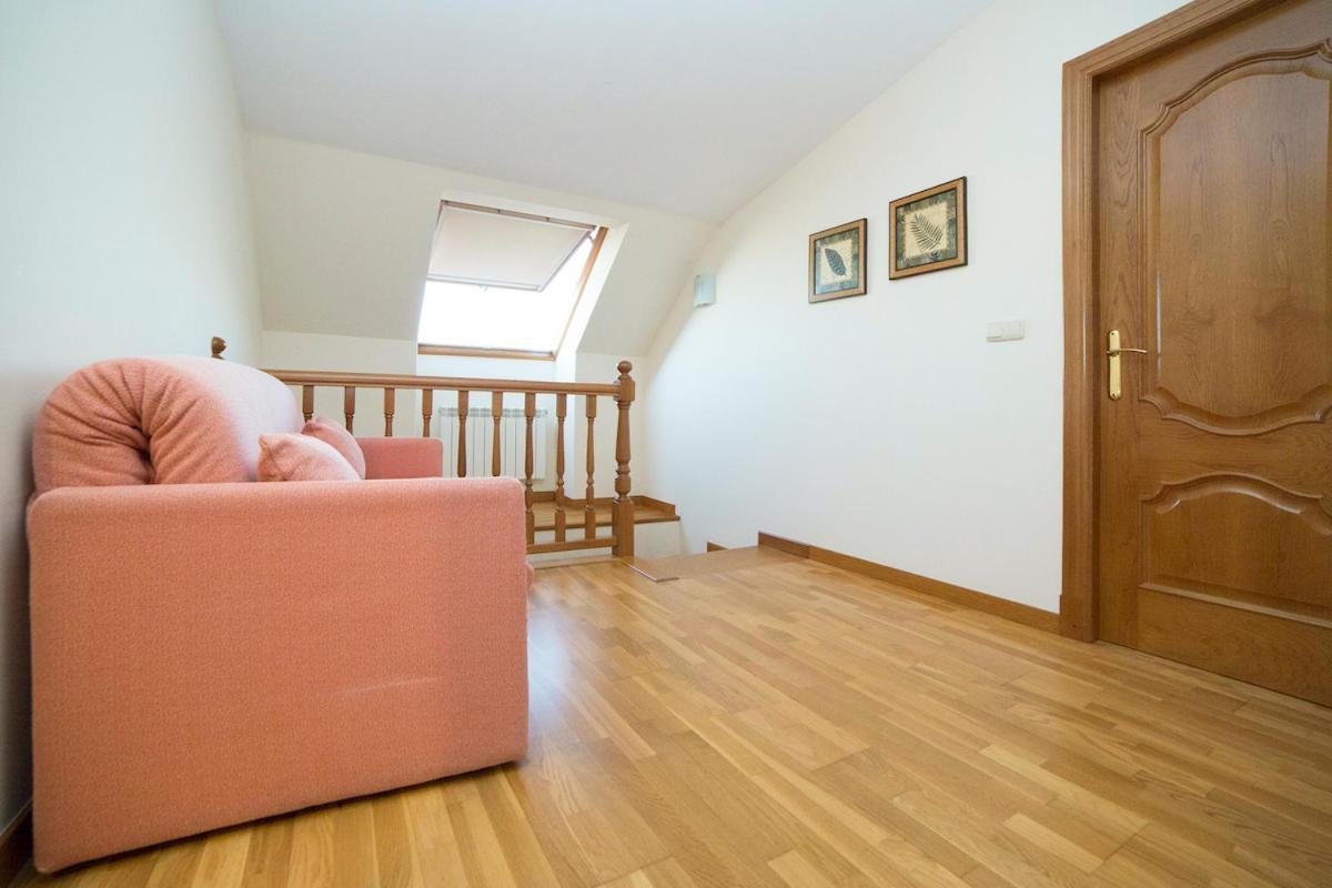 Apartamentos Ria De Bayona ไบโยนา ภายนอก รูปภาพ