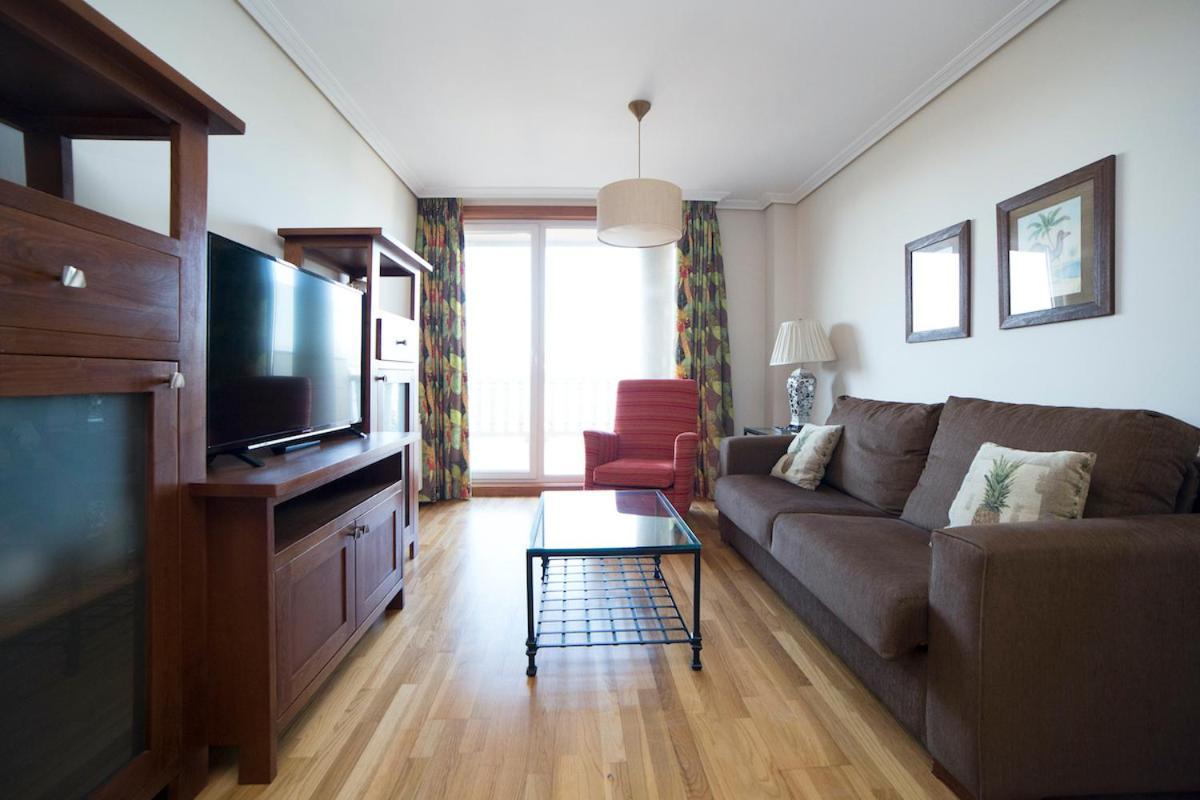 Apartamentos Ria De Bayona ไบโยนา ภายนอก รูปภาพ