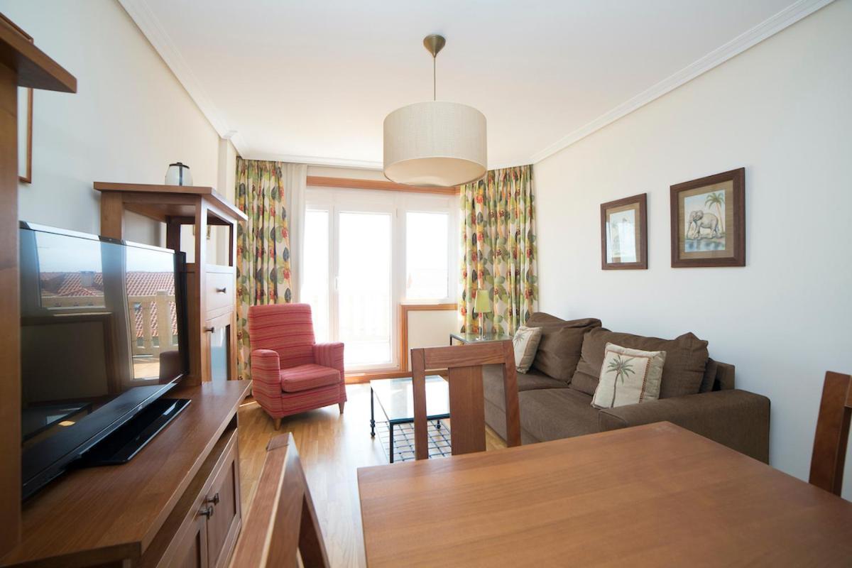 Apartamentos Ria De Bayona ไบโยนา ภายนอก รูปภาพ