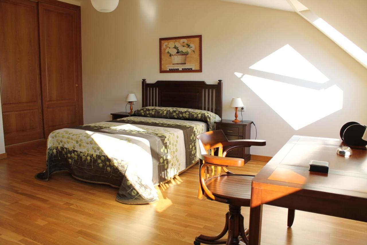 Apartamentos Ria De Bayona ไบโยนา ภายนอก รูปภาพ
