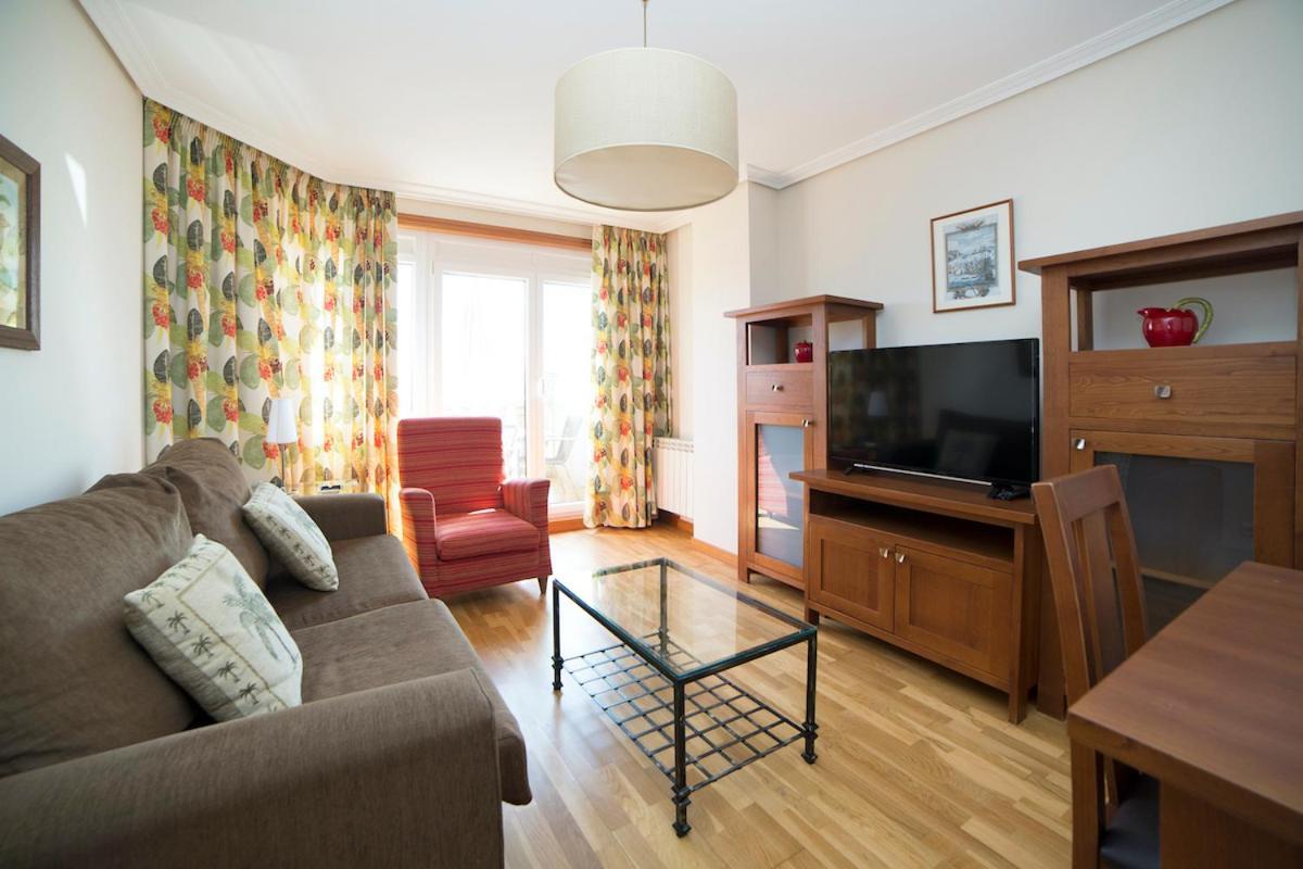 Apartamentos Ria De Bayona ไบโยนา ภายนอก รูปภาพ